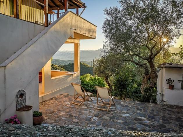 Mistra Estates Villa The Vine Pikouliánika Exteriör bild